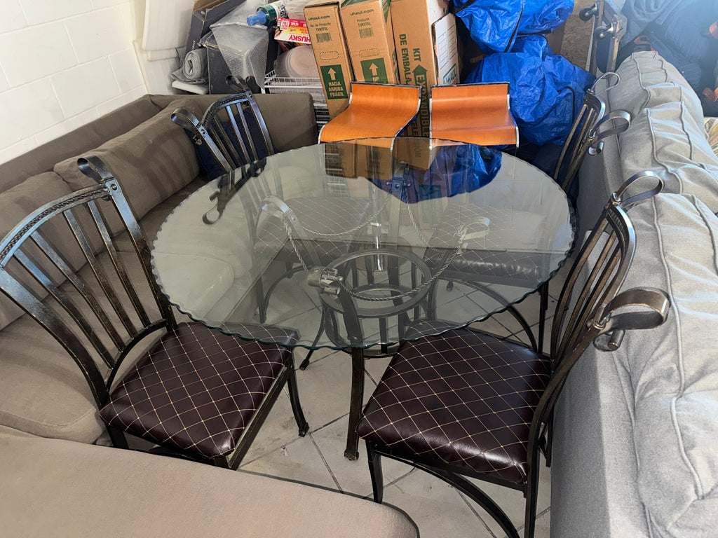 Glass Table with 4 chairs
