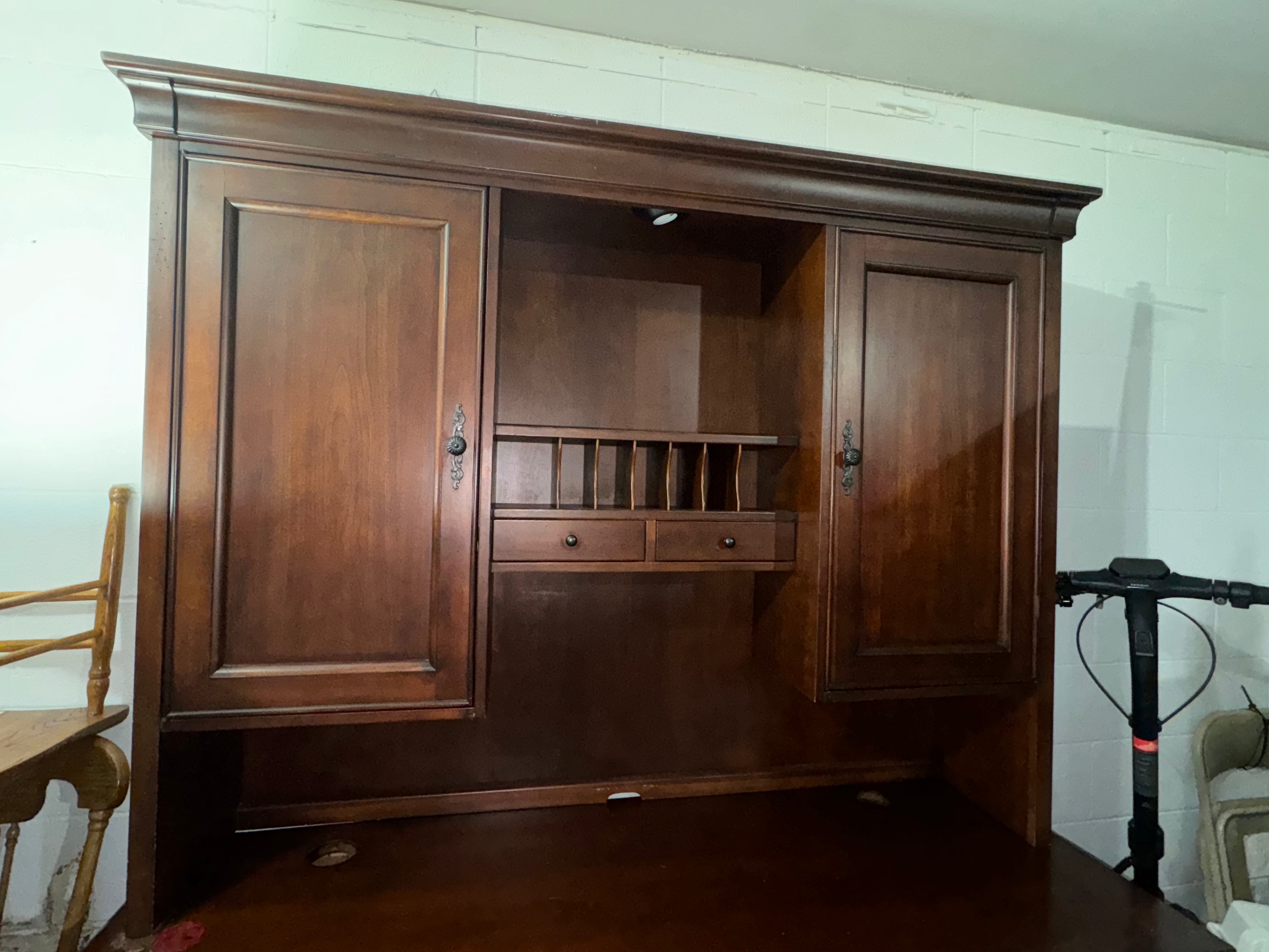 Gorgeous Big Desk
